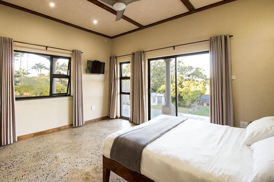 Stephan'S Guest House พอร์ตเชพสโตน ภายนอก รูปภาพ
