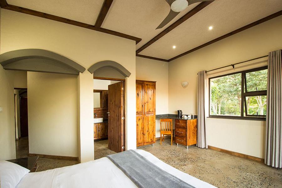 Stephan'S Guest House พอร์ตเชพสโตน ภายนอก รูปภาพ