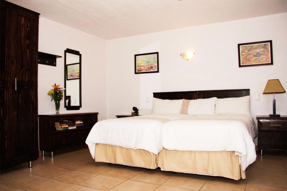 Stephan'S Guest House พอร์ตเชพสโตน ภายนอก รูปภาพ