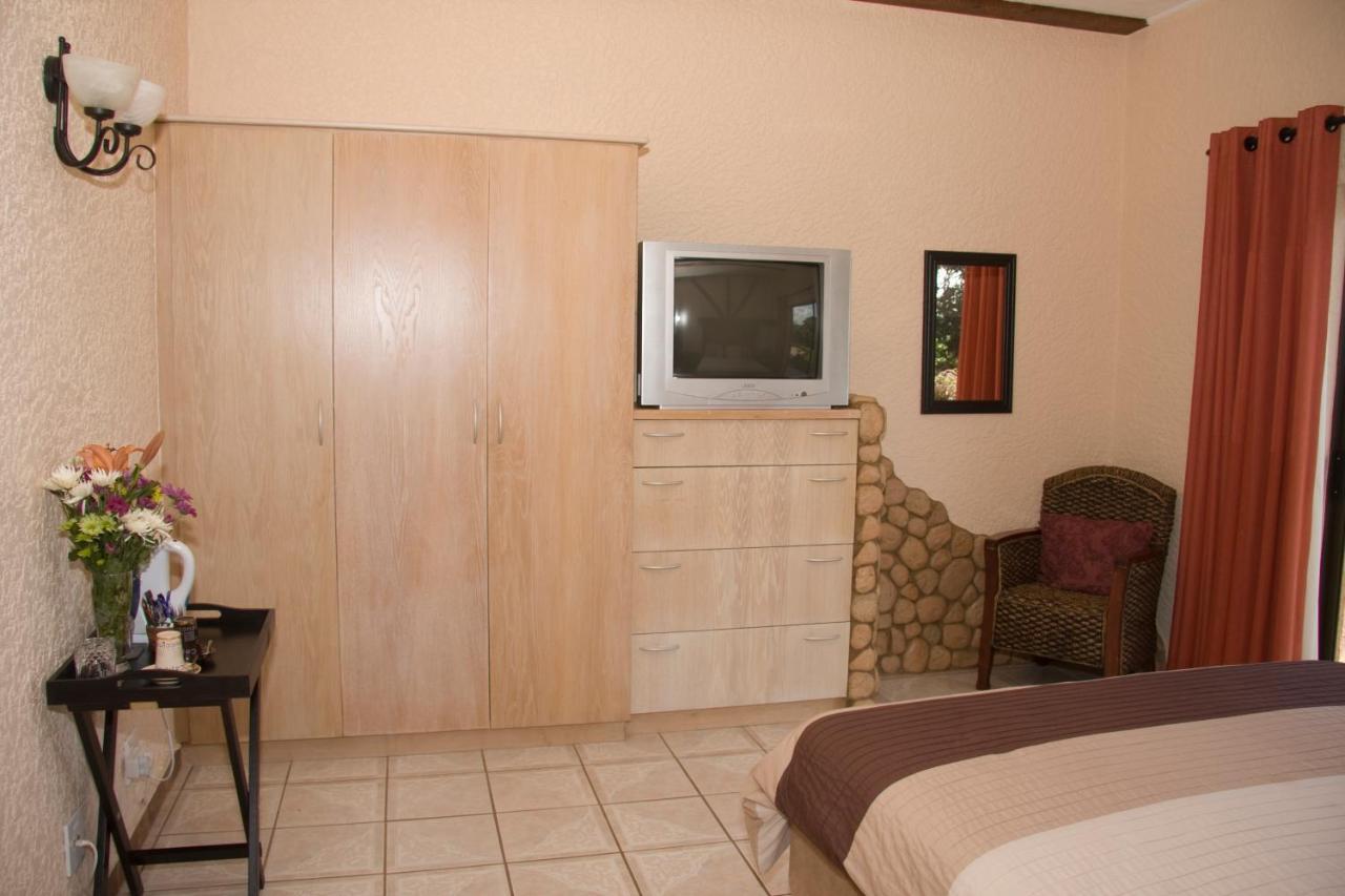 Stephan'S Guest House พอร์ตเชพสโตน ภายนอก รูปภาพ