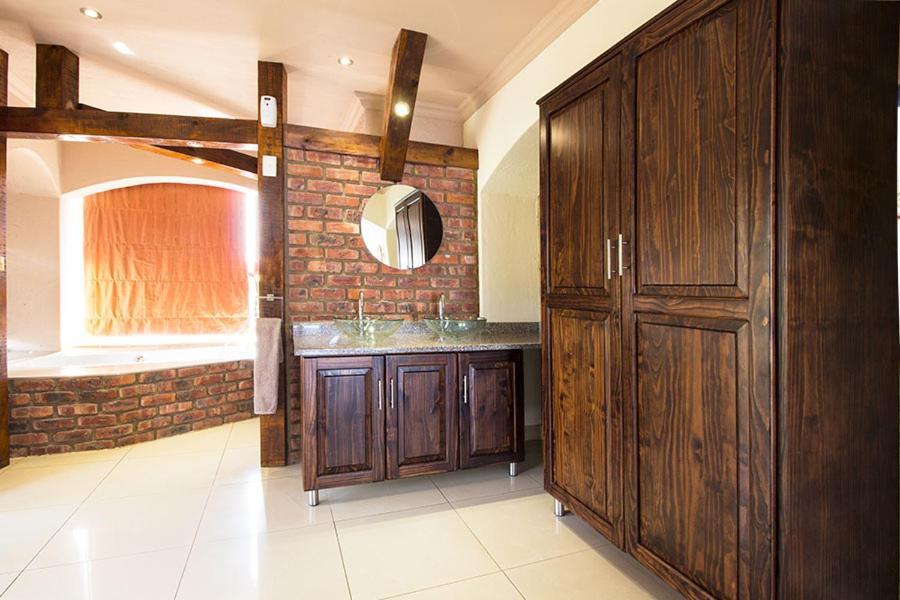 Stephan'S Guest House พอร์ตเชพสโตน ภายนอก รูปภาพ