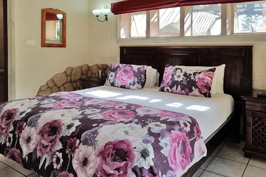Stephan'S Guest House พอร์ตเชพสโตน ภายนอก รูปภาพ