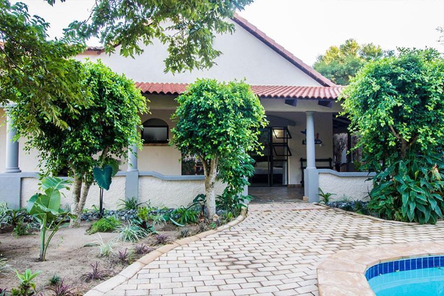 Stephan'S Guest House พอร์ตเชพสโตน ภายนอก รูปภาพ